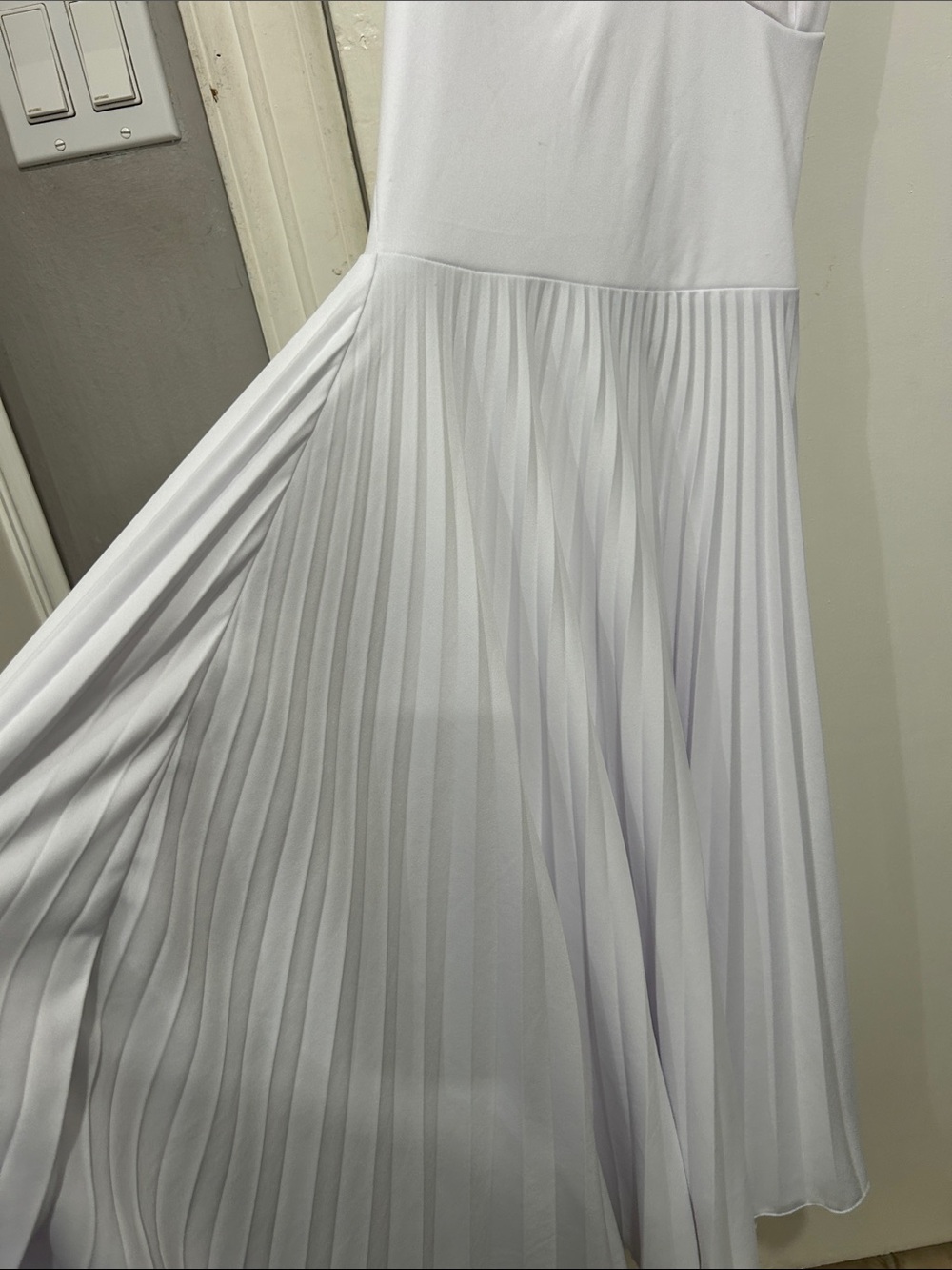 Marilyn Monroe White Strapless Pleated Halter Dress Costume size medium - Picture 4 of 8